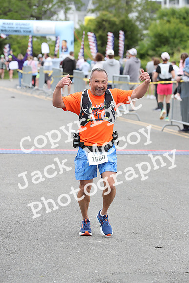 FinishHalf_2438