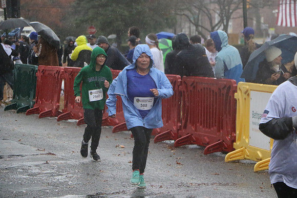 Finish5Mile_1759