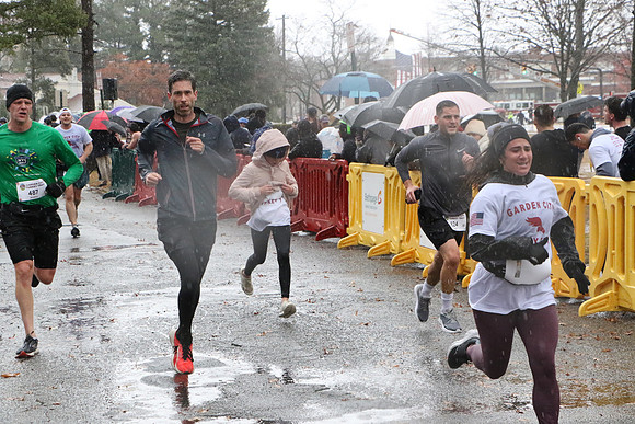 Finish5Mile_0392
