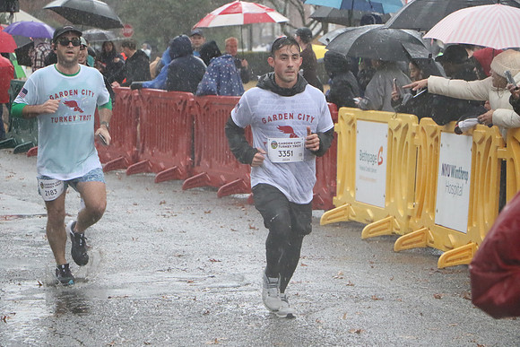 Finish5Mile_0318