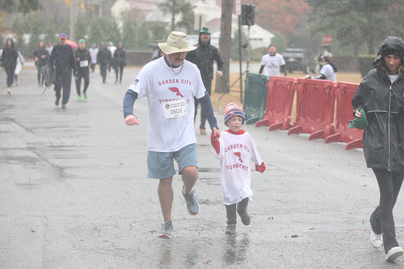 FinishFunRun_0672