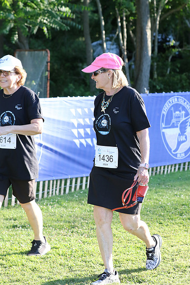 Finish_1498