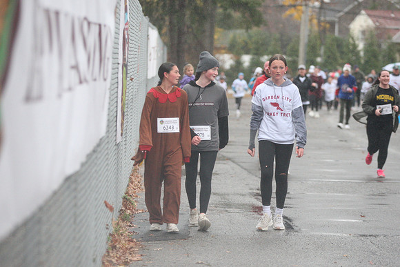FinishFunRun_0453