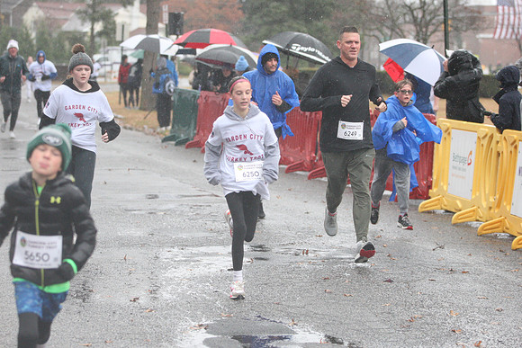 FinishFunRun_0300