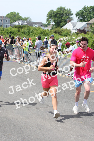 FinishHalf_2125
