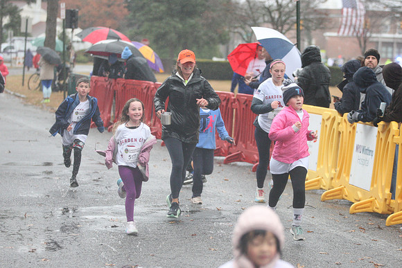 FinishFunRun_0428