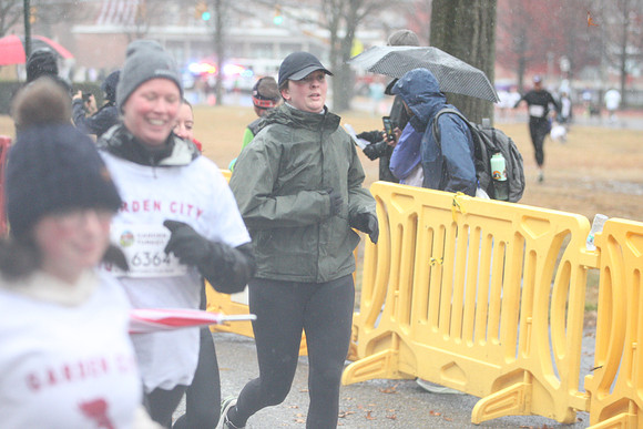 FinishFunRun_0595