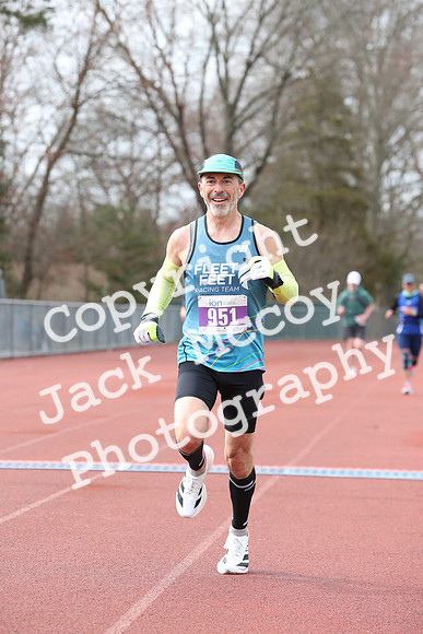 FinishHalf_0105